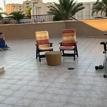 Piso De Lujo En Urbanizacion En Arenales Del Sol Apartment Exterior photo