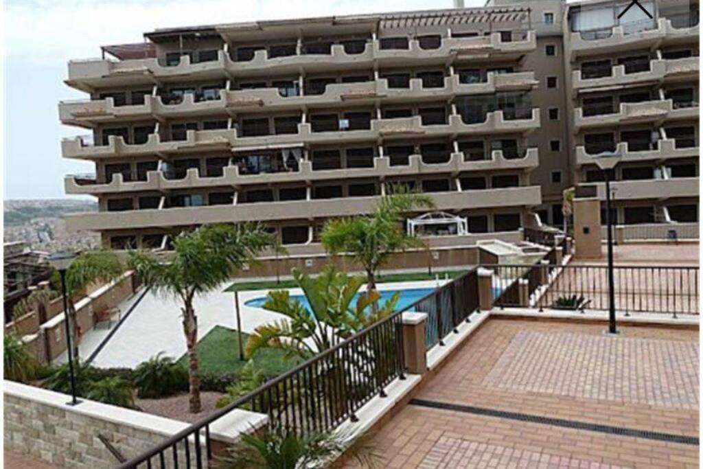 Apartment Piso De Lujo En Urbanizacion En *
